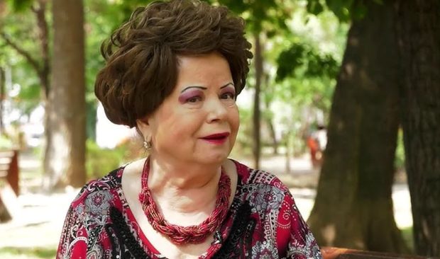 Imagine Stire Ce a rugat-o fiica pe Saveta Bogdan să nu facă pe stradă, imediat după ce artista a ajuns în SUA: „Suntem priviți ca niște mincinoși” | 2review.ro