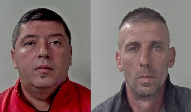 Cum au încercat doi șoferi români să scoată mai mulți migranți din Marea Britanie. Ce pedepse au primit