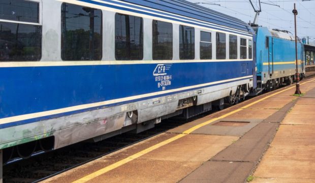 Un tren a plecat din București către Sighetu Marmației, dar a ajuns în altă parte