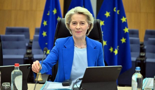 Cum ar putea împrumutul de 140 de miliarde de euro pentru Ucraina să gonească investitorii din UE. Bruxelles-ul o avertizează pe Ursula von der Leyen