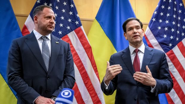 Negocieri la Geneva: „Ne îndreptăm spre o pace justă și durabilă”, au spus delegațiile SUA și Ucrainei. Trump, „destul de mulțumit” după prima zi de discuții