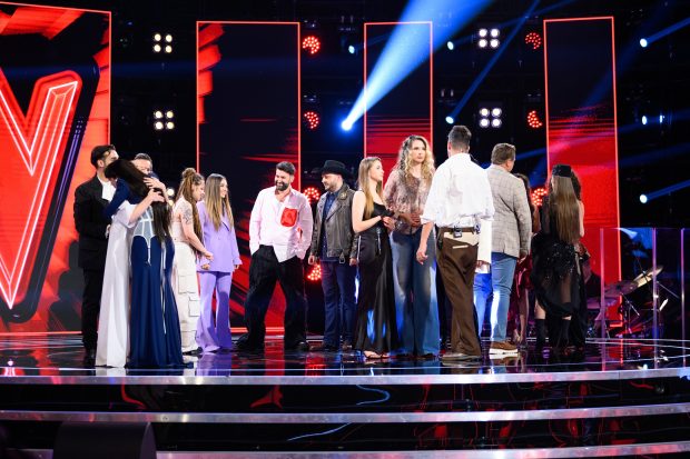 Imagine Stire Cine sunt cei 12 concurenți care merg în etapa LIVE-urilor la Vocea României 2025 | 2review.ro