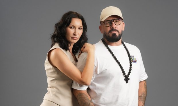Imagine Stire Anunțul făcut de Cătălin Zmărăndescu după ce filmările la Power Couple s-au încheiat. Ce a spus despre soția lui. „Un final care nu înseamnă sfârșit, ci începutul unei noi etape” | 2review.ro