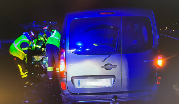 Un bărbat a făcut infarct și a murit când a aflat că în autoturismul distrus la care se uita sfârșise soția lui, lovită de un șofer beat, în Spania