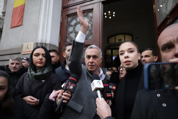 Dosarul lui Călin Georgescu s-a blocat din cauză că doi judecători se contrazic pe o decizie