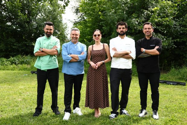 Imagine Stire Echipele de la Chefi la cuțite 2025. Iată cine sunt concurenții aleși de Richard Abou Zaki, Orlando Zaharia, Alexandru Sautner și Ștefan Popescu | 2review.ro