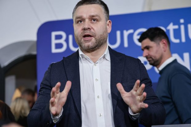 Amocul bucureșteanului de iarnă