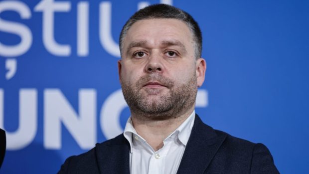 https://static4.libertatea.ro/wp-content/uploads/2025/12/ciprian-ciucu-prima-reactie-dupa-ce-a-castigat-primaria-bucuresti-conform-exit-poll-urilor-proiectul-vietii-mele--i-am-promis-lui-ilie-bolojan-ca-nu-il-fac-de-ras-19-e1765174124402-620x349.jpg