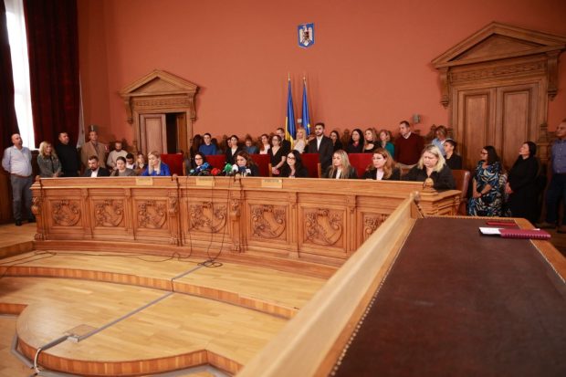 Documentarul Recorder – Justiție capturată. Tot ce s-a întâmplat la conferința de presă CAB: momentul în care o judecătoare rupe rândurile și declară că ceea ce a spus Laurențiu Beșu este adevărat