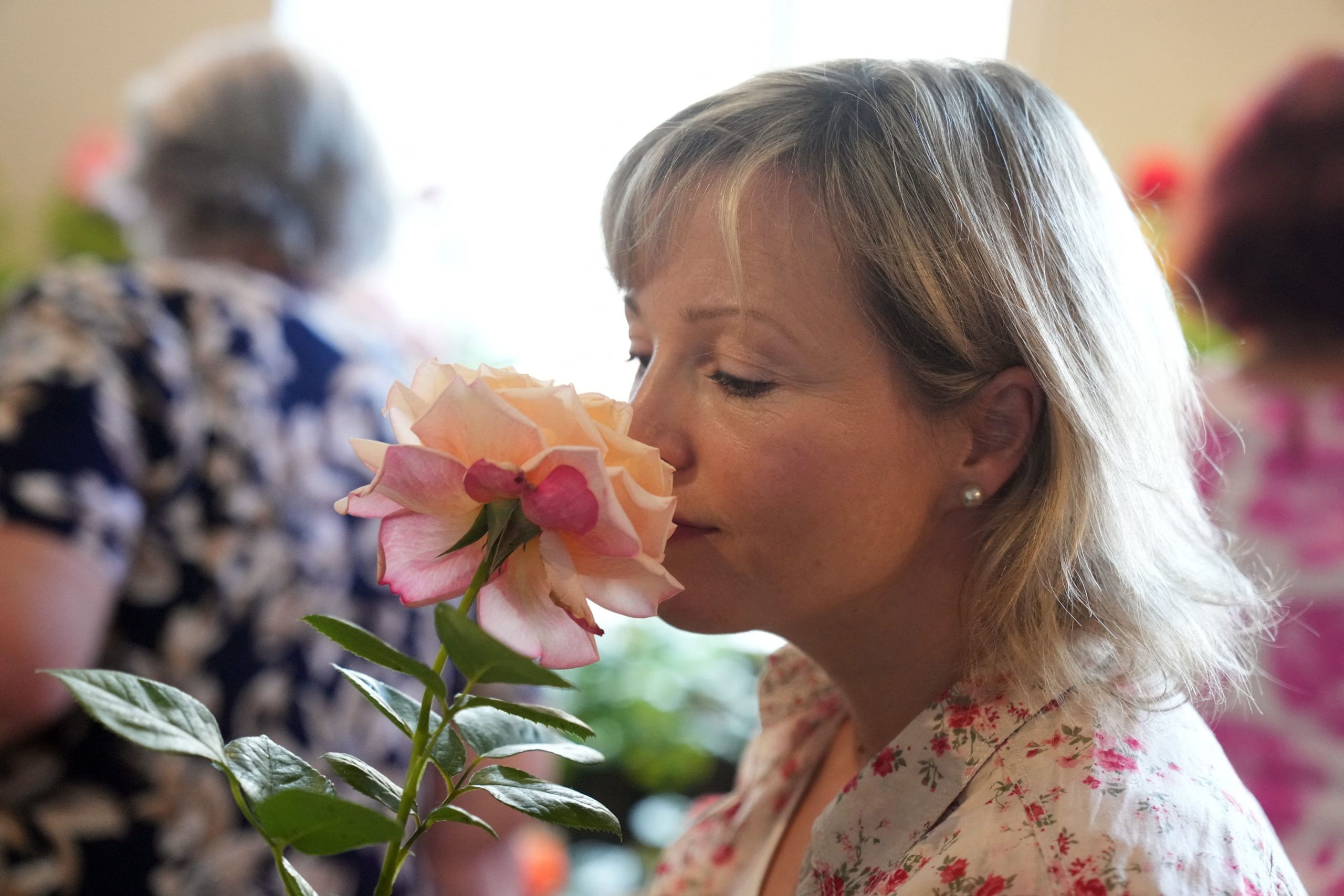 Femeile angajează „soți cu ora” din cauza lipsei de bărbați, în Letonia