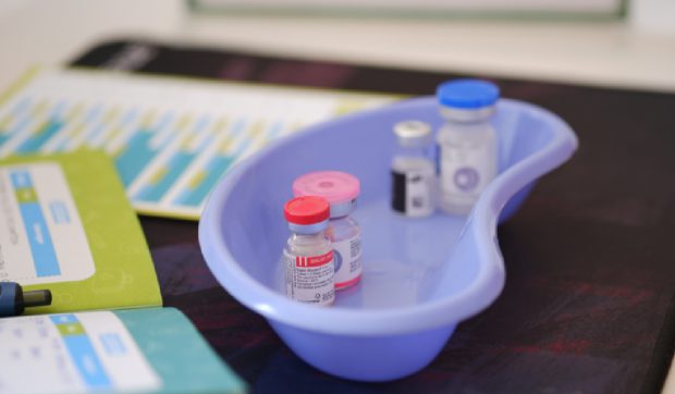 Ghid despre vaccinul împotriva hepatitei B. De ce subiectul creează presiuni politice din partea administrației Trump