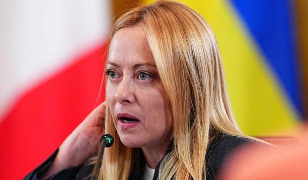 Giorgia Meloni a discutat cu Zelenski și a promis ajutor de urgenţă Ucrainei, după un nou val de atacuri „fără discriminare” ale Rusiei