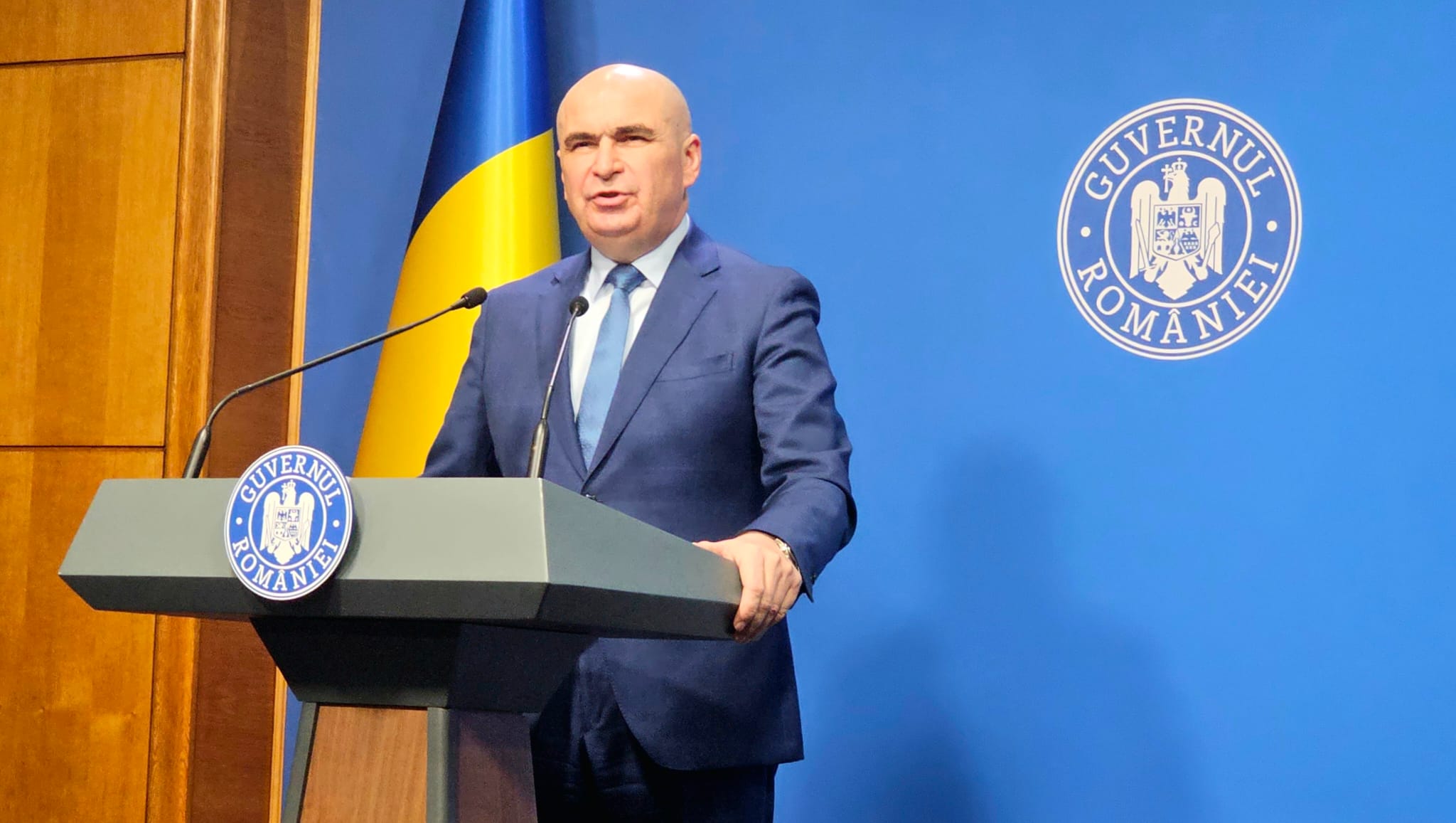 Bolojan acuză Apele Române pentru întreruperea furnizării apei potabile în Prahova și Dâmbovița