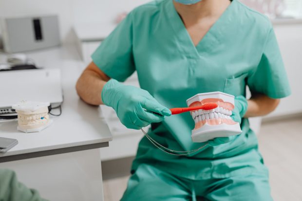 Inovație în stomatologie: Upgrade Dental redefinește confortul și discreția în tratamentele dentare