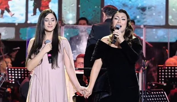 Colindul prin care Andra a ridicat toată sală în picioare la concertul de Crăciun din Bacău. Cine e Maria Coman, invitata specială virală pe TikTok