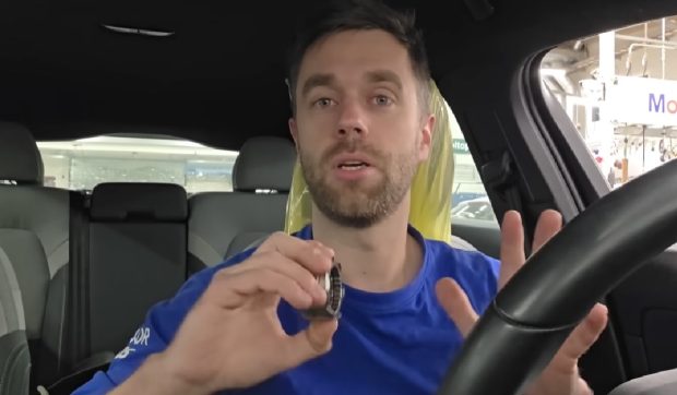 Un mecanic finlandez acuză Audi și Mercedes de defecte „intenționate” la electromotoare. Imediat, autoritățile au încercat să-l intimideze