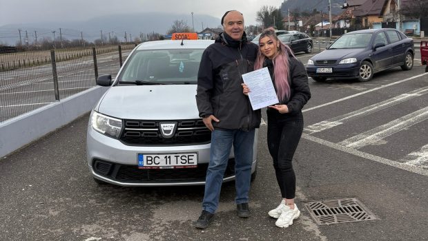 Mihaela Cambei și-a luat permisul de conducere: „Mulțumesc instructorului pentru răbdare”