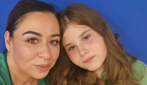 Imagine Stire Fiica Oanei Roman a început tratamentul. Isabela are mai multe probleme de sănătate: „Trebuie să meargă în fiecare săptămână la control” | 2review.ro