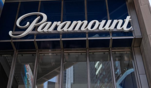 Paramount vrea să cumpere Warner Bros și oferă mai mult decât Netflix: 108.400.000.000 dolari