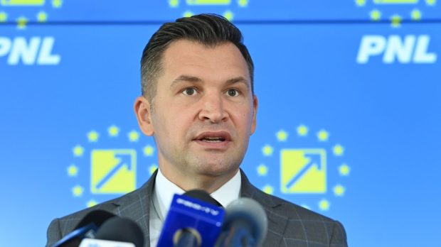 Petiție pentru protejarea sportului românesc, semnată de MM Stoica, Mihai Rotaru, Dan Șucu și Valeriu Iftime, trimisă de Ionuț Stroe președintelui Nicușor Dan