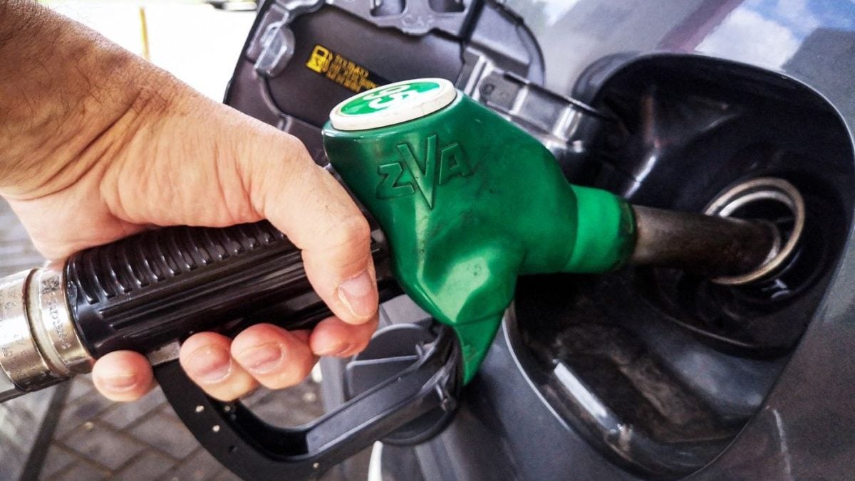 Prețul la benzină și motorină a crescut pe 16 martie în marile orașe din România.