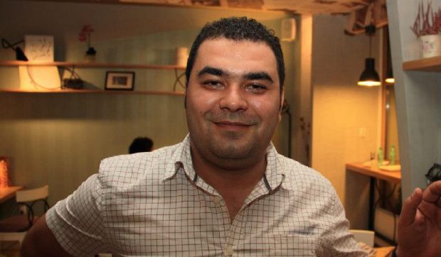 Fostul avocat care și-a aruncat pe geam iubita însărcinată a fost prins de poliţişti şi dus în Penitenciarul Iași. Ce pedeapsă a primit