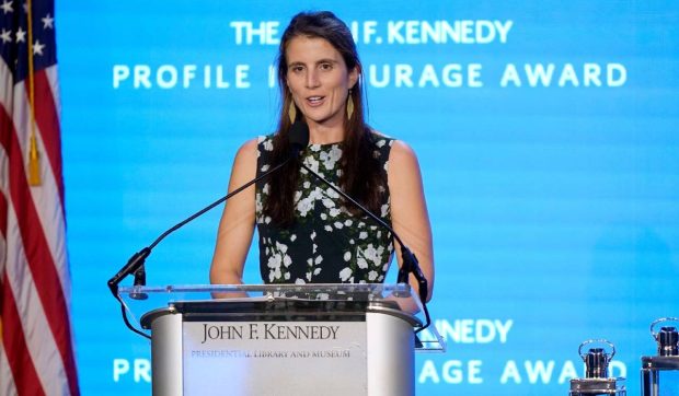 Tatiana Schlossberg a murit la 35 de ani. Nepoata lui John F. Kennedy a dus mai departe blestemul familiei: „Nu pot face nimic”