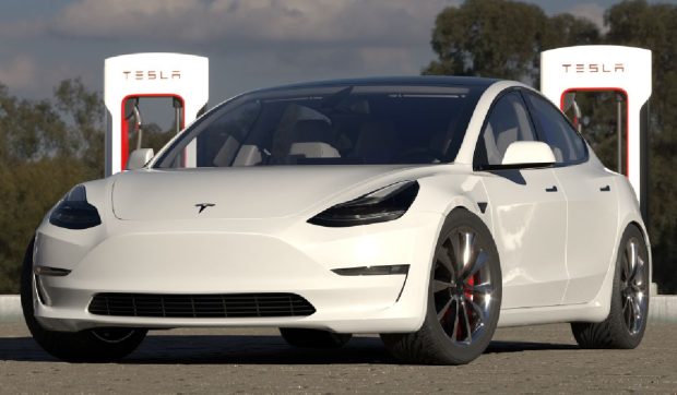 Bateriile chinezești de pe Tesla Model 3 și Y prezintă rate „catastrofale” de defectare, avertizează un service european