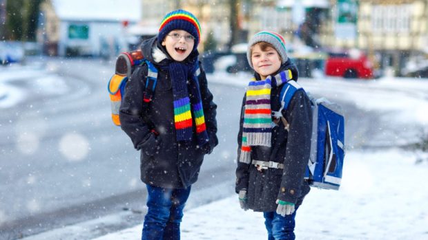 Elevii din România se întorc la școală joi, 8 ianuarie. Când este programată următoarea vacanță