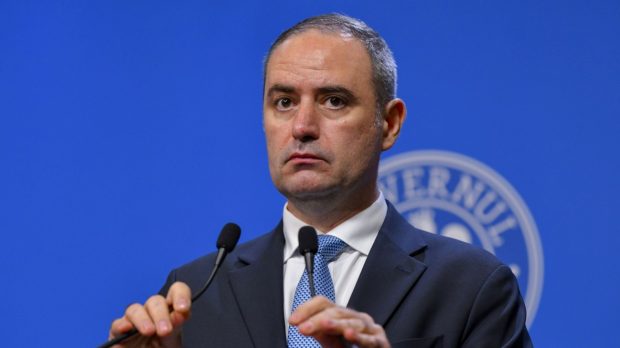 Scandal pe banii din impozite. Guvernul taie din fondurile primăriilor, dar ministrul Nazare încearcă să îi calmeze pe edilii revoltați: „Tot primesc 7 miliarde în plus”