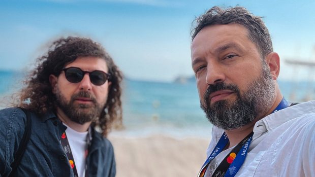 Românii implicați în „The President’s Cake”, primul film din istoria Irakului câștigător la Cannes și intrat pe lista scurtă pentru Oscar. „Un irakian ne-a mulțumit la final. Aveam lacrimi în ochi și noi, și el”