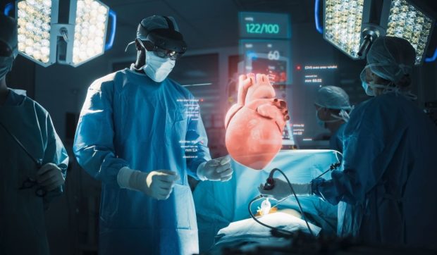 Toată Europa caută o inimă pentru un băiețel de 2 ani din Italia: organul care trebuia să-i fie transplantat a fost distrus de gheața carbonică