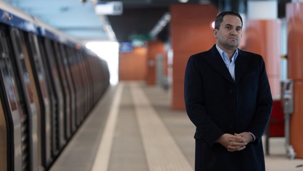 Ce lipsește din CV-ul oficial al unui ministru PSD. Cum a ajuns Ciprian Șerban, șeful de la Transporturi, să dea mită pentru o firmă la care nu era nici acționar, nici angajat