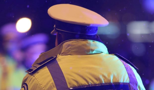 Un copil de 12 ani a furat mașina bunicii și a condus din Buzău până în Comarnic: „Să-i spuneți lui aia de mate că o iubesc”
