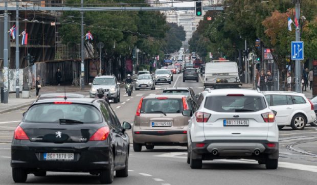 Mașina românească pentru care sârbii își dau autoturismele vechi la schimb, atrași de consumul redus și prețul accesibil