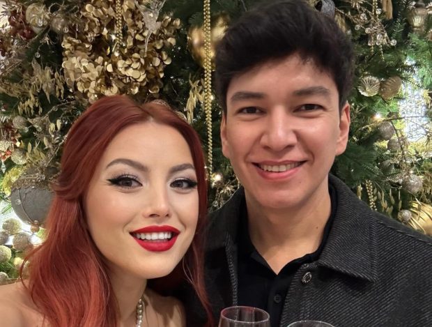 Imagine Stire De la ce pornesc conflictele între Elena Gheorghe și soțul ei, după 14 ani de căsnicie. Artista rupe tăcerea. „Am făcut niște reguli” | 2review.ro