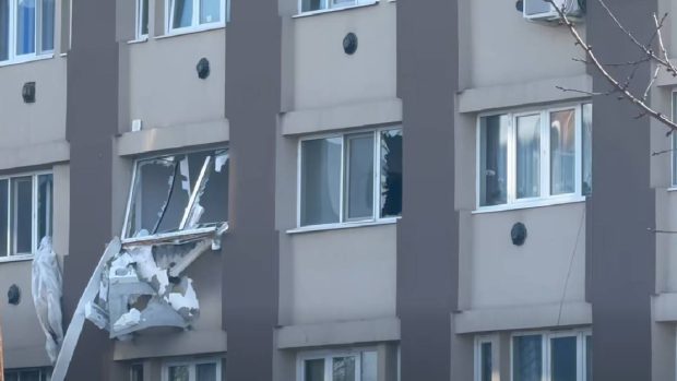 Explozie puternică într-un bloc din Buzău: un rănit grav și 25 de evacuați
