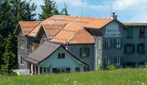 Ultimul hotel Belle Époque de pe muntele Rigi e de vânzare pentru aproape 5 milioane de euro