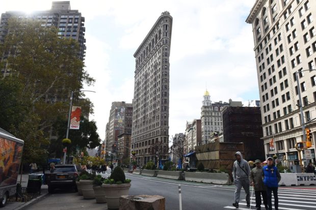 Pentru prima dată în peste 100 de ani, un apartament este scos la vânzare în această clădire legendară din New York