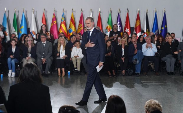 Imagine Stire Regele din Europa care lucrează cel mai mult. Câte zile de muncă au adunat în anul 2025 membrii familiilor regale | 2review.ro