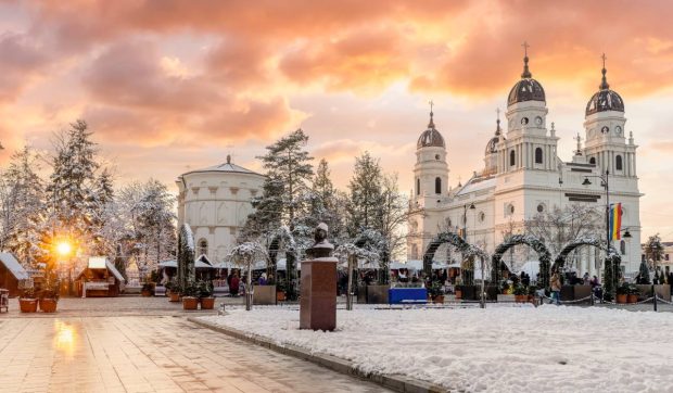 Iașiul rămâne în urmă economic și nu are nicio perspectivă. Cum se distanțează Cluj, Timișoara, Brașov, Constanța și Oradea
