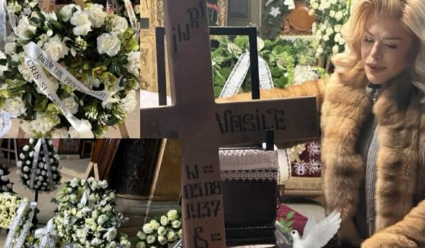 Imagine Stire Loredana Groza, în genunchi lângă sicriul tatălui ei. Cine e bărbatul care i-a fost alături la înmormântare | 2review.ro