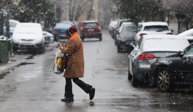 Ninsori în București și alte orașe din sudul țării: stratul de zăpadă va fi de până la 15 cm. Temperaturile scad și până la -15 grade zilele viitoare