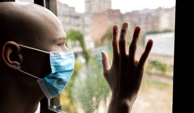 Creșterea alarmantă a cancerelor la tineri: cauze identificate și modalități de prevenție