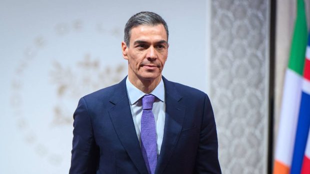 Pedro Sanchez spune că o invazie a SUA în Groenlanda „l-ar face pe Putin cel mai fericit om de pe pământ”