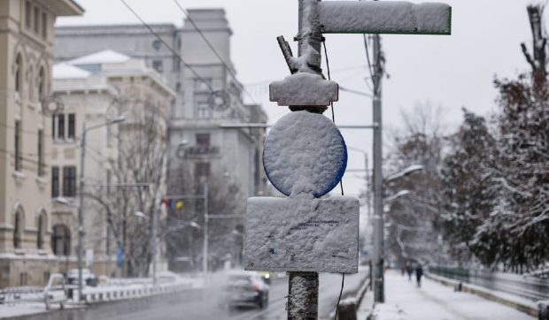 Fenomen periculos în sud-vestul României după valul de ger și ninsori. Meteorolog ANM: De joi, se încălzește în toată țara