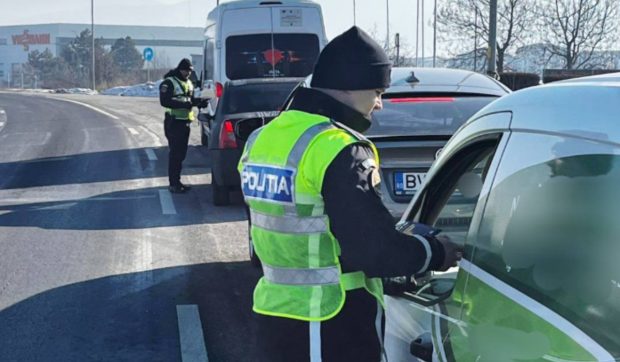 Polițiștii din Brașov au dat 180 de amenzi în 4 ore pe DN1: 425 de accidente și 48 de morți în 2025