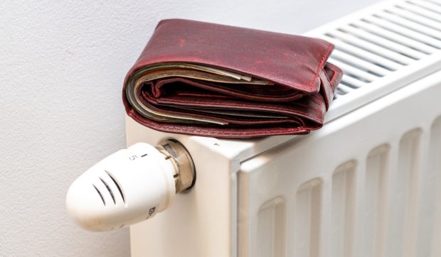 Nu plătiți apa caldă și căldura dacă nu beneficiați de ele! Termoenergetica, anunț important pentru oamenii din București