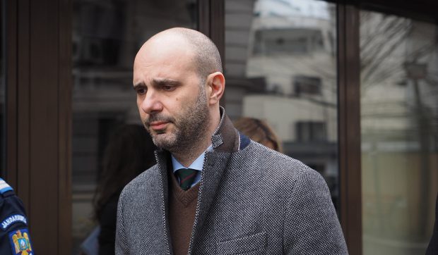 Șerban Pop, fost vice la Fisc, le cere judecătorilor să-l reabiliteze, după ce a fentat justiția în trei dosare. Omul lui Vîntu și al lui Voiculescu e la un pas să redevină om cinstit