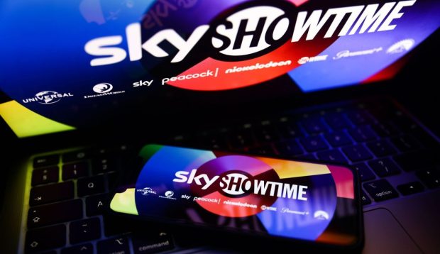 Imagine Stire SkyShowtime se scumpește: „Ne actualizăm prețurile”. Cât vor costa abonamentele din luna februarie | 2review.ro